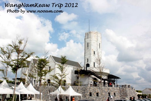 รีวิวบรรยากาศ The Smoke House เขาใหญ่ พาไปชิมอาหารที่บ้านรมควัน นครราชสีมา